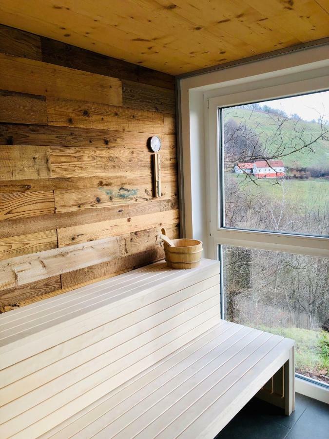 Ferienwohnung Die Mayerei Kitzeck im Sausal Exterior foto